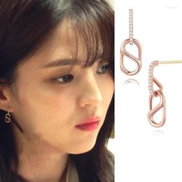 Stud Earrings 2023 Fashion Trend Han So Hee Same Nevertheless Small And Cute All-match Women's Figure 8 Jewerly