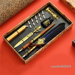 wholesale Fountain Pens Sprinkling Gold Vintage Feather Pen Set Luxury Fountain Pen Ink Bottle Calligraphy Writing Dip Pen Nib Quill Birthday Gift Box