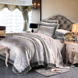 Bedding Sets Luxury European Style Home Set Jacquard Duvet Cover Lace Bed Linens Wedding Decoration Golden Flat Sheet