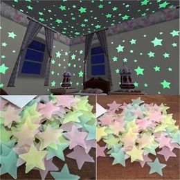 Window Stickers 100pcs 3cm Glow In The Dark Toys Luminous Star Bedroom Sofa Fluorescent Painting Toy For Kids Room Decoration