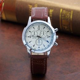 Wristwatches Fashion Featured Quartz Watch Three Eyes Top Brand Luxurious Men's Leather Belt Black White Glass Men