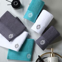 Fashion Hotel Towel Square Bath Towel Hotel Covers Pure Cotton Hand Towel Cotton Bath Towel Absorbent Embroidery