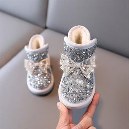 Children's cotton shoes New girls' snow boots in winter with velvet padded and drilled cute girls' warm cotton boots