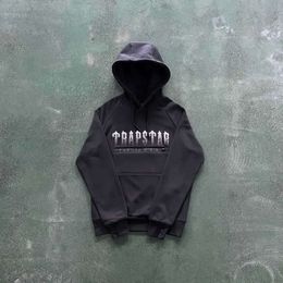 2023 Online Celebrity Uk Trapstar Sweater Men's Chenille Decode 2.0 Hooded Sweatwear Set with Scannable Patches