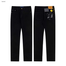 Hot Designer Men Jeans Brand Letter Logo Comfortable Boy Pants Size S-XXL Fashion Elastic Button Male Trousers Nov06