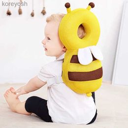 Pillows Cartoon Bee Cosplay Costumes Head Back Protector Baby Protect Pillow Learn Walk Headgear Prevent Injured Safety Pad Kids PillowsL231107