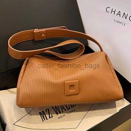 Shoulder Bags Stripe Quilted Soft Women's Soulder Bag 2023 Soft Leader Pleats and Designer Color Crossbody Bag Ladies Purses female designercatlin_fashion_bags