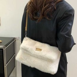 Shoulder Bags 2023 Winter New Plus Women Square Luxury Fur Designer Crossbody Bags Soft Soulder Bag Ladies Furry andbagstylishhandbagsstore