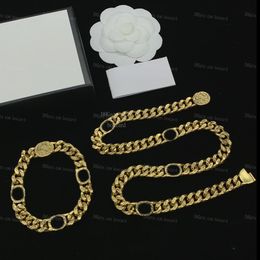 Chic Golden Necklaces Bracelets Set Fashion Women 18K Plated Copper Necklace Bracelet Jewelry Sets With Box Package
