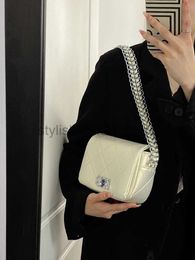 Shoulder Bags Handbags Nice Braided Tick Single Soulder Underarm Bag Female 2023 New ig-Grade Sense Diamond Laice Square Bagstylishhandbagsstore