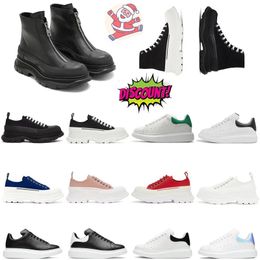 Scarpe casual da uomo di lusso Stivali Tread Slick Lace Up Sneaker Triple Nero Royal Rosso Piattaforma bassa Designer Sneakers Tela Gomma Moda donna Scarpe da ginnastica alla moda