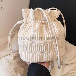 Shoulder Bags Women Drawstring Bucket Bag PU Messenger Bags Ligtweigt Pleated Bag Sweet Soft Crossbody Bag Bagstylishhandbagsstore