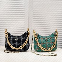 High Quality Underarm Bags Luxury Women Bags moss green Woollen Underarm Shoulder Bags fringe hardware Crossbody Bags Small Tote Bags Lady Clutch Purse Bags 2 straps