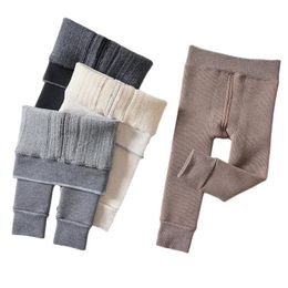 Trousers Winter Baby Girls Leggings Solid Colour Cotton Kids Pants Fleece Thickened Leggings High Waist Warmer Infant Clothing 0-4 Years 231108