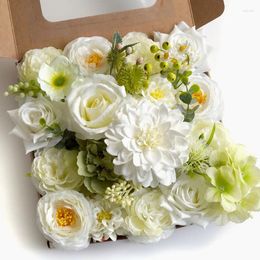 Decorative Flowers White Rose Artificial Silk Heads 18 PCS With Green Leaf DIY Wedding Home Valentine's Day Decor Bouquet Fake Flower