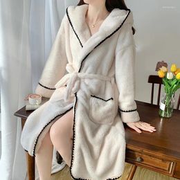 Women's Sleepwear Winter Hooded Robe Women Fleece Nightgown Flannel Nightdress Night Wears Long Sleeve Warm Homewear