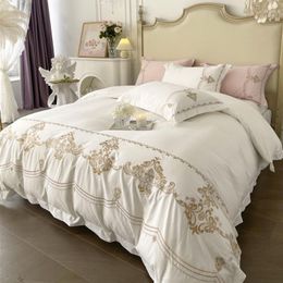 Bedding Sets Luxury Set Egyptian Cotton Gold Embroidery Duvet Cover Elastic Band Bed Sheet Flat Pillowcase Soft