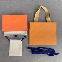 Designer Jewellery Boxes Necklace Ring Bracelet Earring Set Gift Box Dustproof Bag Handbag Set match the store items s not sol215n