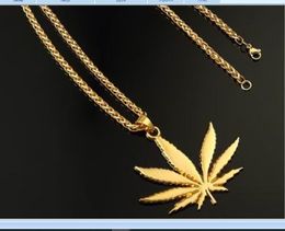 2023 cute lovely gold thick stainless steel rope high quality maple leaf Pendant women zircon long Clavicle necklace