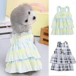 Dog Apparel Skirt Pets Clothes With Towing Ring Cake Hem Princess Soft Anti-Deformed Pograph Prop Cotton Grid Design Spring Accessori