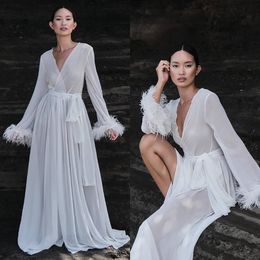 Wedding Party Bride Robes Sleepwear Winter Fur Long Sleeve Evening Bathrobe Nightwear Custom Made Robe Gowns