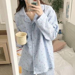 Women's Sleepwear Pyjama Set Women's Fashion Comfortable Lace Work Single Breast Cotton Loose Fragmented Print Pyjamas Long Sleeves 230408