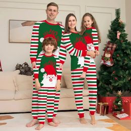 Family Matching Outfits Christmas Mommy and Me sleepwear Clothes TopsPants Striped Family Matching Outfits Santa Claus Father Mother Kids Pajamas Set 231107