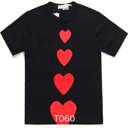 Cdg Fashion Mens Play t Shirt Designer Red Heart Commes Casual Women Shirts Des Badge Garcons High Quanlity Tshirts Cotton Embroidery 2XPD