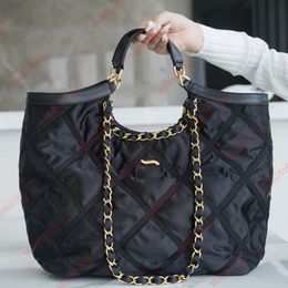 designer tote bag luxurys designer bags women bag saddle bag 22P nylon chain shopping bag material: large brand diamond patterned portable crossbody backpack