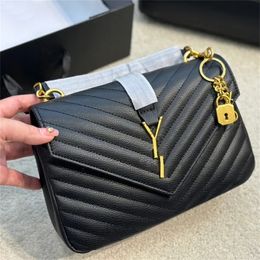 Luxurys Designers Fashion Flap Bags Womens Quilted Shoulder Bag Gold Chain Leather Crossbody Handbags Purses cf Black Tote Purse Handbagn saints