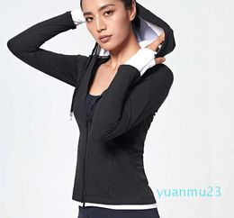 Sportswear Women's Yoga Jacket Autumn and Winter Breathable Slim Fit Long Sleeve Hooded Sweater Outdoor Running Fiess Coat Workout