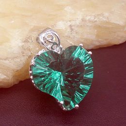 Pendant Necklaces Hermosa Jewellery Heart Shape Amazing Green Topaz Silver Colour Charm Necklace For Women Gifts 20234724