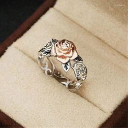 Wedding Rings Rose Gold Plated Flower Ring European And Beautiful Women Retro Silver Color Separation Hand Jewelry