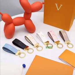 fashion top quality mens and womens keychains fashion car keychains stainless steel leather designer keychains no box