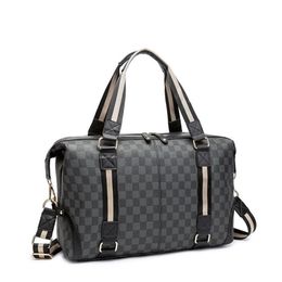Laser Hand Luggage Travel Bag Waterproof Duffel Men Handbag Tote Women High Quality Package Backpacks Duffle Bags For Boy Girls304Y