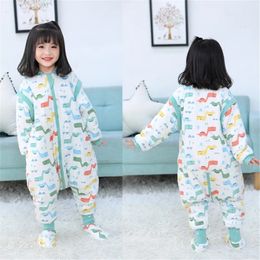 Sleeping Bags Winter Baby Sleeping Bag with Feet Autumn Warm Wearable Blanket Cotton Nightgowns for Infant Toddler Kids Sleep Sack Born 231108