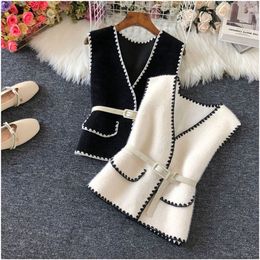 Women's Vests Vintage Wool Sweater Tank Top Women's Spring Elegant V-Neck Sleeveless Belt Coat Korean Casual Belt Fashion Coat 230408