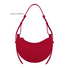 2023 designer petal stitched crescent moon armpit real leather bag female bag women's minority design fashion leather women's bag