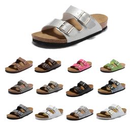 Men Slides Flat Sandals Designer Women Cork Slipper Summer Shoes Double Buckle Leather Woody Mules Beach Flip Flops