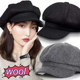 Berets Vintage Brim Beret Sboy Hat Adjustable Autumn Winter Cabbie Octagonal Cap Woollen For Women Painter