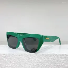 Sunglasses Women Green Fashion Brand Designer Cat Eye Female Gradient Points Sun Glasses Big Oculos Feminino De Sol UV400 41