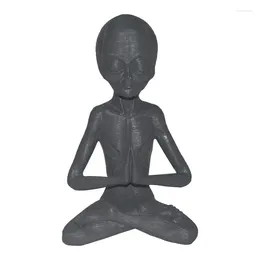 Garden Decorations Alien Figurine Meditating Anti-Fade Hand-Polished Sculpture Wear-Resistant Statue Decor Home Ornament Resin Craft