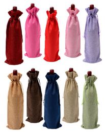 2020 750ml 17Colors Christmas Wine Bottle Cover Linen Drawstring Bag Burlap Wine Bottle Gift Bag Wedding Party Favors Xmas Sack Gi9933400