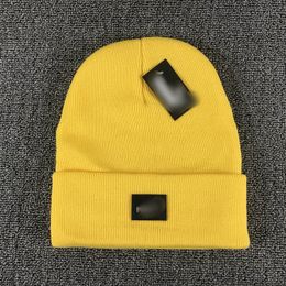 Fashion designer MONCLiR 2023 autumn and winter new knitted wool hat luxury knitted hat official website version 1:1 craft beanie 40 colour 081