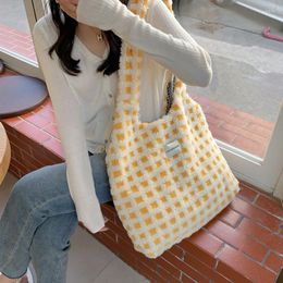 Evening Bags Thickened Plush Checked Shoulder Bag Large Capacity Portable Tote Shopping Women Soft Handbag