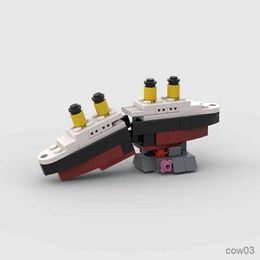 Blocks Mini RMS Sank Ship Model Break in MOC Building Blocks Bricks Boat Kit Construcrion Sets Gift Adult Children R231109