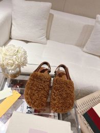 Luxury HorseHair Slifors Women Cross Choco Sandals Designer Fashion Fashi