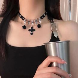Chains Fashion Zipper Rose Cutout Exaggerated Personality Patchwork Necklace Gothic Black Leather Choker Lady Jewellery Accessori