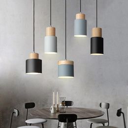 Pendant Lamps Nordic Designer Simple Wire Chandelier LED E27 Wood Lights Fixture Kitchen Bar El Home Indoor DecorPendant