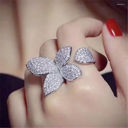 Wedding Rings Iced Out Bling Fashion Women Micro Pave 5A Cz Big Flower Open Adjusted Finger Ring 2024 Spring Jewellery